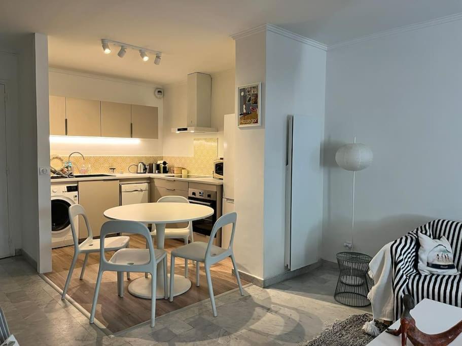Appartement Calme Et Familial Au Centre D'Hossegor Soorts-Hossegor Exterior photo